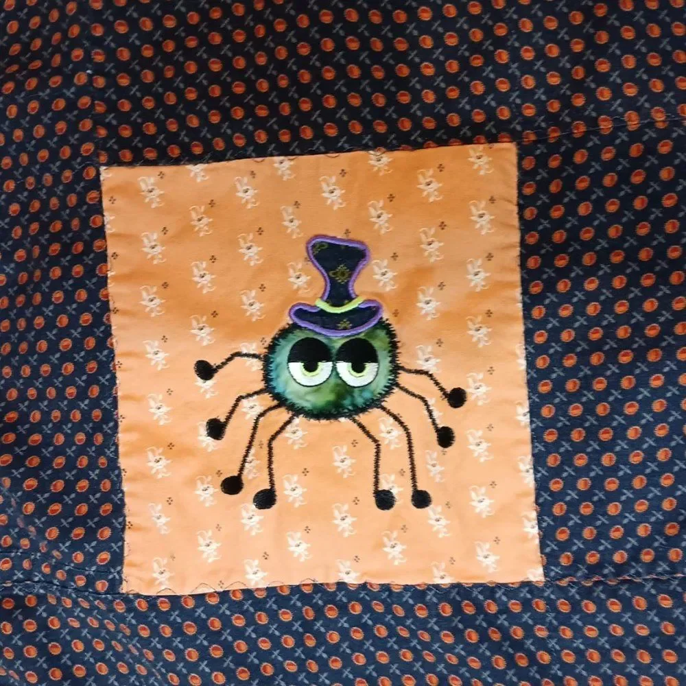 Handmade Dinosaur Spooky Applique Blanket Quilt Halloween